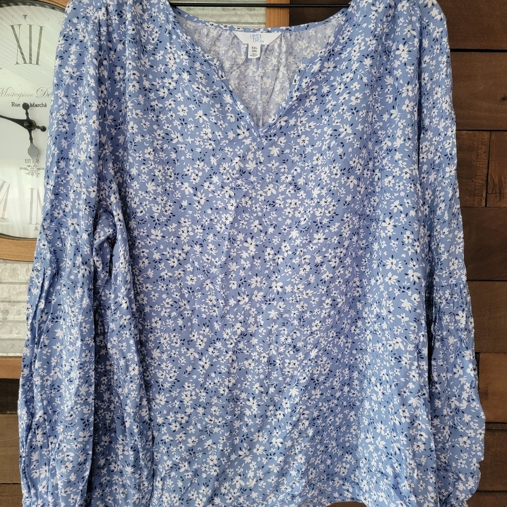 Time and Tru Floral Shirt